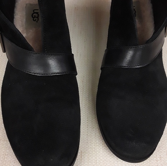 UGG Black Wright Belted Ankle Boots 9.5 Boho - Picture 3 of 8